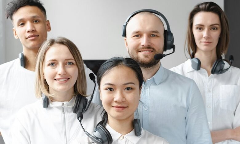 customer support available now