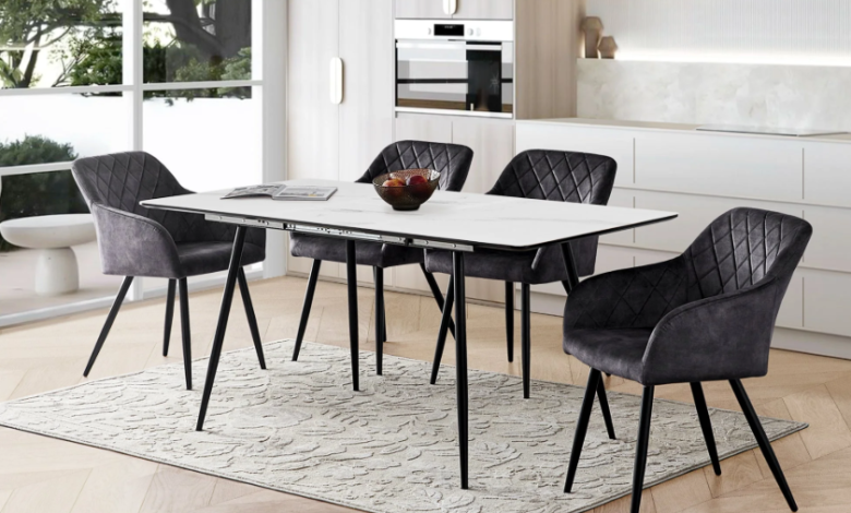 2025’s Most Chic Velvet Dining Chairs for Every Interior