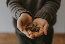 How Generosity Quietly Transforms Your Everyday Life