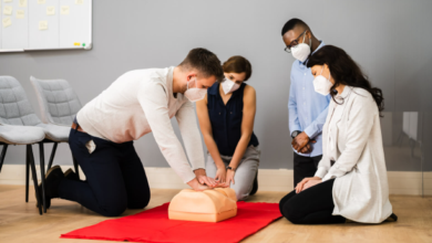 How A CPR Course Supports Workplace Health And Safety?