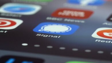 confidently review phone signals