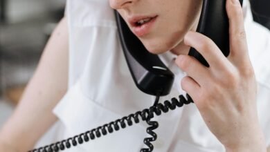 contact finder start phone research